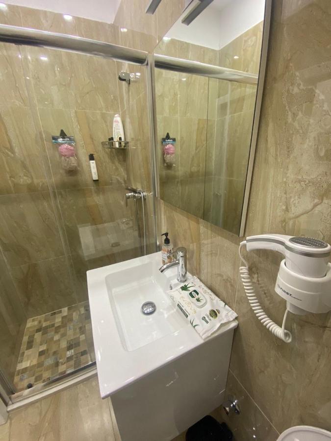 Appartement Apartament me qera ditore à Tirana Extérieur photo